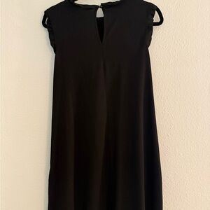 Elegant Black Sleeveless Dress